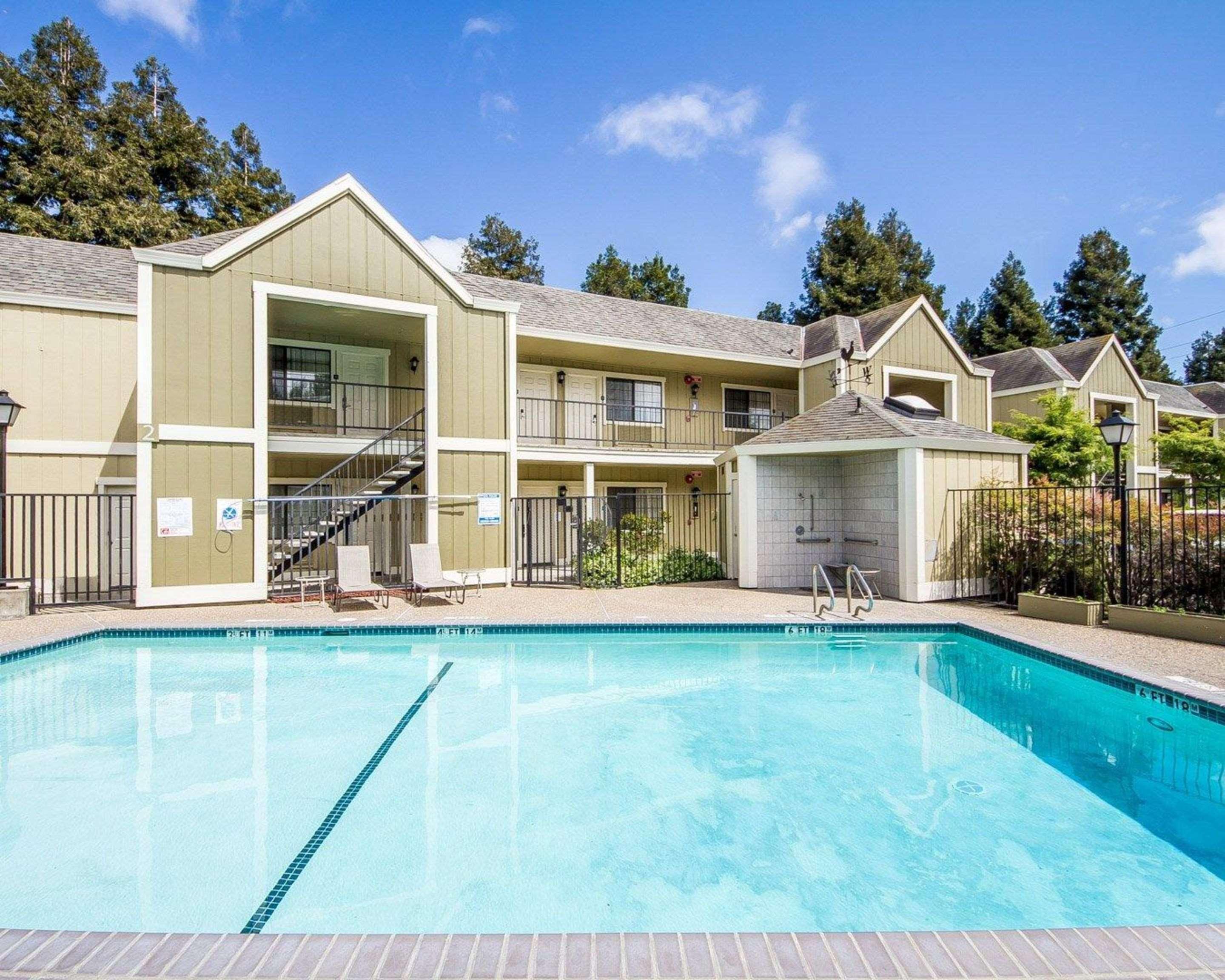 Quality Inn Petaluma - Sonoma Εξωτερικό φωτογραφία