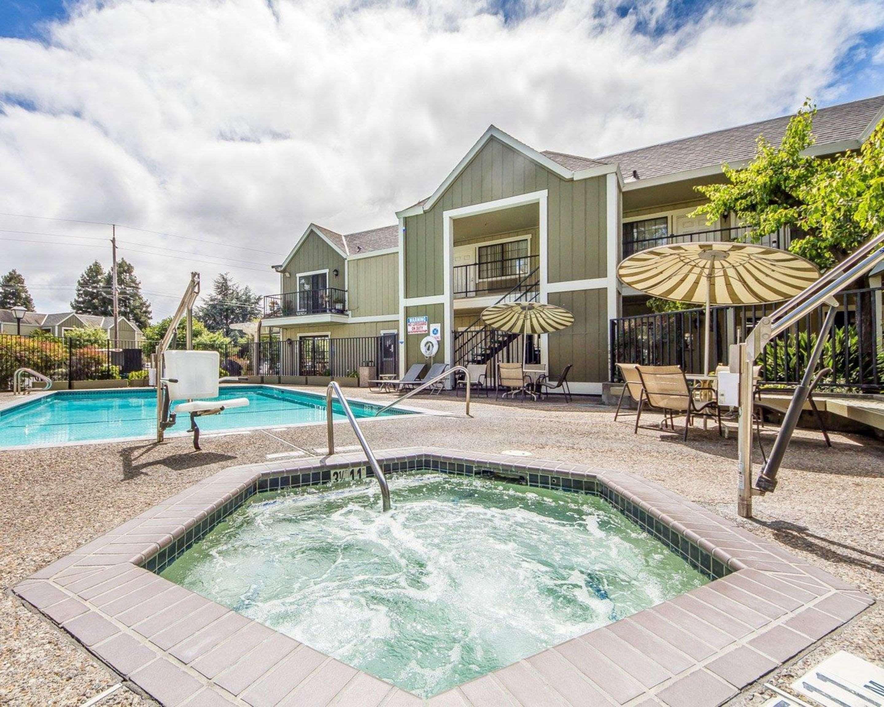 Quality Inn Petaluma - Sonoma Εξωτερικό φωτογραφία